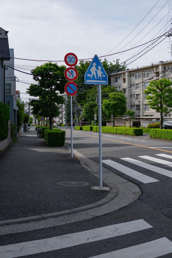 Réussir son code de la route : astuces et ressources gratuites